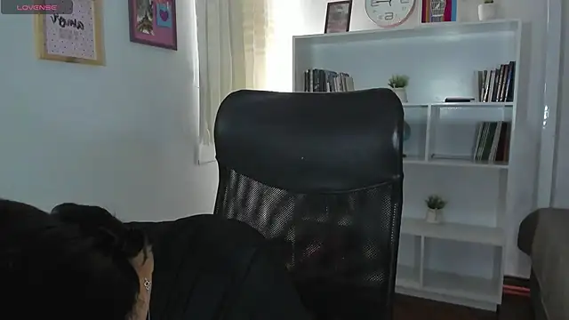 myeimmy 33 online show from 02-10-25, 02:37