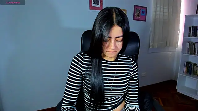 myeimmy 33 online show from 02-17-25, 03:55
