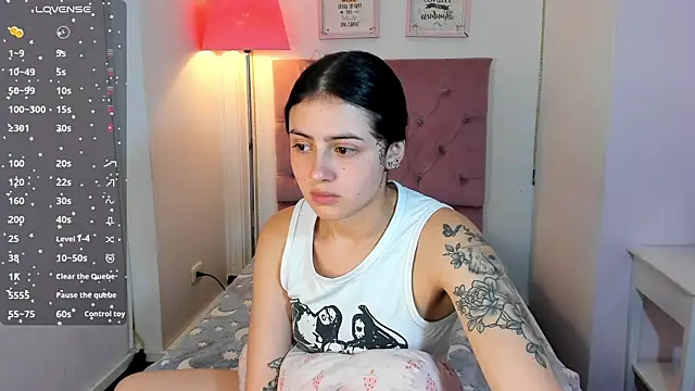 myeimmy 33 online show from 03-17-25, 02:56