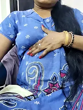 Snapshot of Tamilrojanew chatting on 09-14-25, 08:26 Tamilrojanew online show from 09-14-25, 08:26