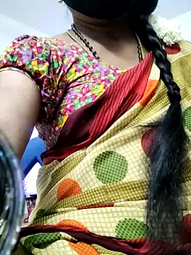 Snapshot of Tamilrojanew chatting on 04-25-26, 06:38 Tamilrojanew online show from 04-25-26, 06:38