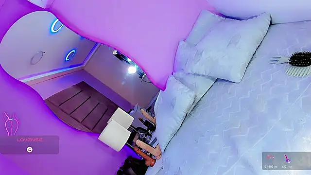 Shanelengel online show from 01-10-26, 05:58