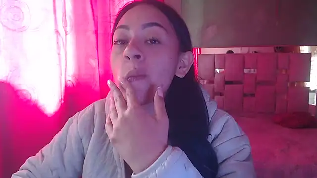 Little aphrodite online show from 12-19-25, 07:38