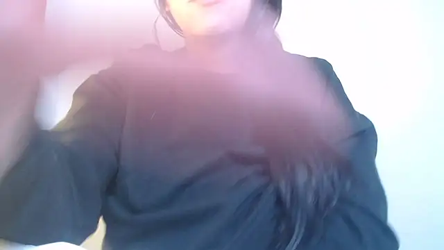 Snapshot of Little_aphrodite chatting on 09-10-25, 02:10 Little aphrodite online show from 09-10-25, 02:10