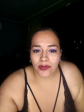 Snapshot of emily_sweet13 chatting on 05-03-26, 02:38 emily sweet13 online show from 05-03-26, 02:38
