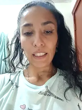 chloewildd  online show from 11-09-25, 10:25