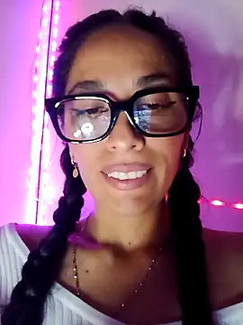 chloewildd  online show from 11-11-25, 03:23