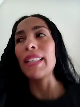 chloewildd  online show from 11-24-25, 07:58