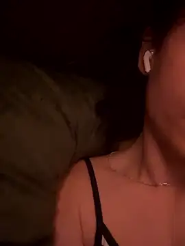 Petite moi online show from 01-10-26, 12:22