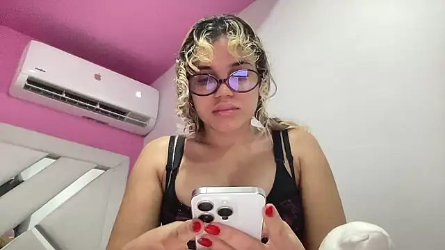 brithneysquirt online show from 01-11-26, 01:12