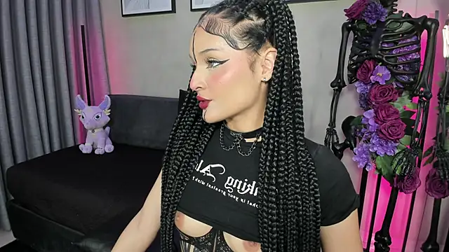 Morgan Hilll  online show from 10-02-25, 12:30