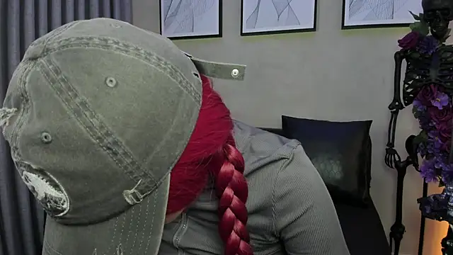 Morgan Hilll  online show from 10-19-25, 11:57