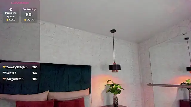 AdeleAndersonn online show from 04-21-26, 01:42