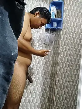 Snapshot of Tu_papi_69_ chatting on 10-22-25, 11:47 Tu papi 69 online show from 10-22-25, 11:47