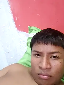 Snapshot of Tu_papi_69_ chatting on 10-06-25, 04:57 Tu papi 69 online show from 10-06-25, 04:57