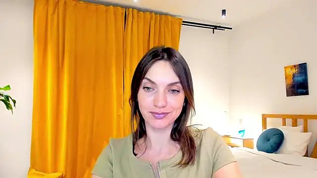 LovelyeeMia online show from 12-13-24, 07:43