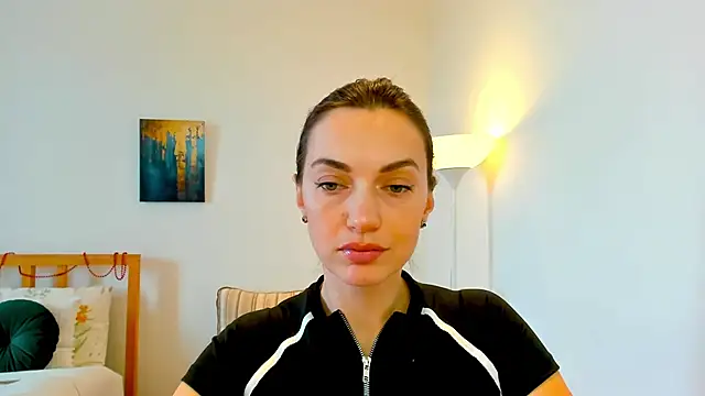 LovelyeeMia online show from 12-28-24, 08:05