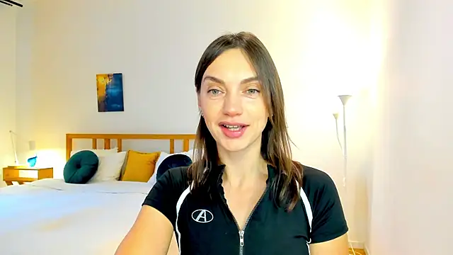 LovelyeeMia online show from 12-02-24, 07:09