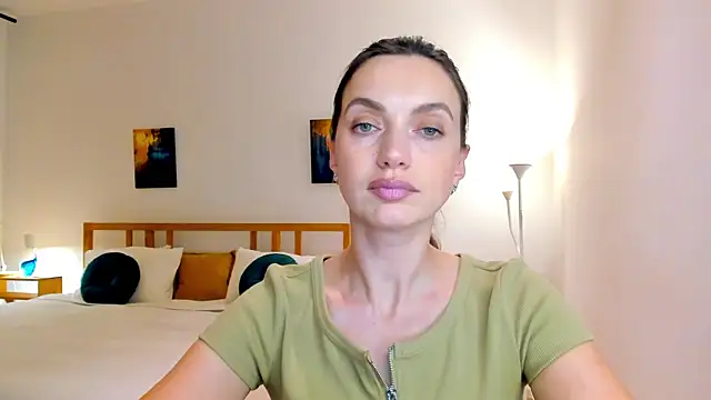 LovelyeeMia online show from 12-04-24, 04:54
