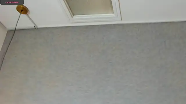 Snapshot of megan_bat chatting on 03-16-25, 01:38 megan bat online show from 03-16-25, 01:38