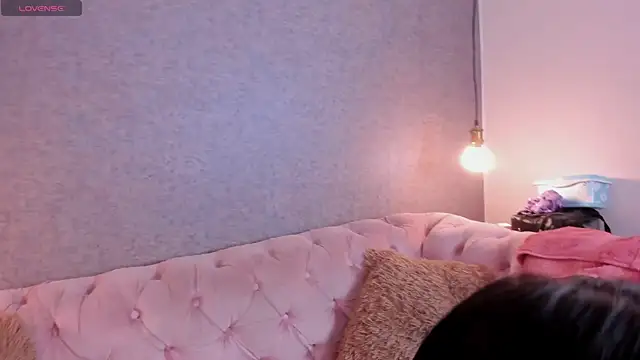 Snapshot of megan_bat chatting on 01-11-25, 01:22 megan bat online show from 01-11-25, 01:22