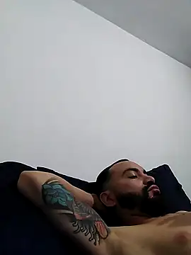 Snapshot of Juandiam chatting on 06-16-26, 04:56 Juandiam online show from 06-16-26, 04:56