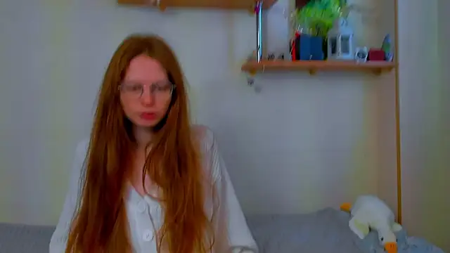 Fire Luna online show from 02-16-26, 05:50