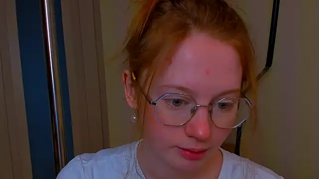 Fire Luna online show from 02-05-26, 05:36