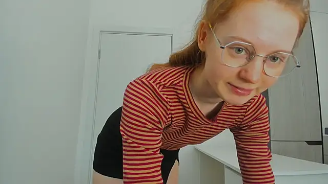 Fire Luna online show from 02-20-25, 09:11