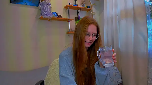 Fire Luna online show from 02-09-26, 06:44