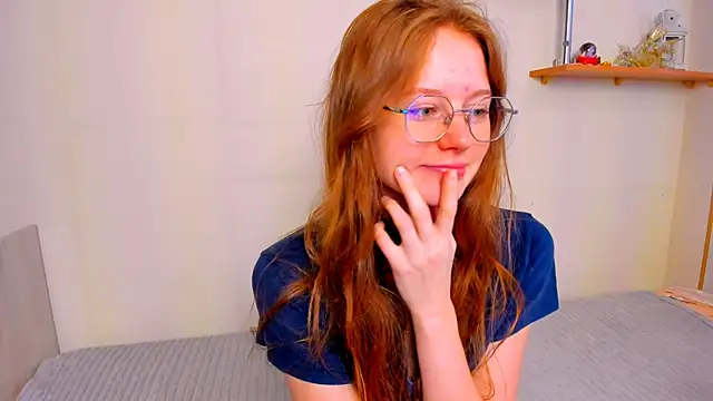 Fire Luna online show from 12-22-25, 06:46