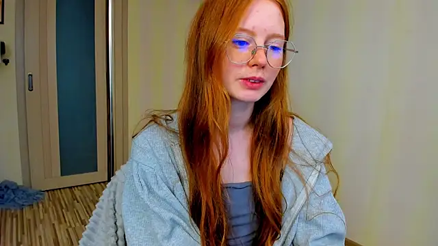 Fire Luna online show from 10-03-25, 08:16