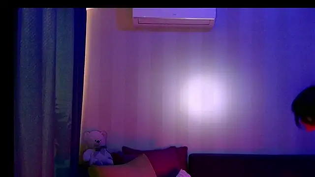 LilyXSky online show from 02-19-25, 02:55