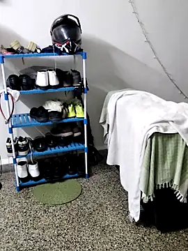 sinsbbi9 online show from 04-10-26, 06:37