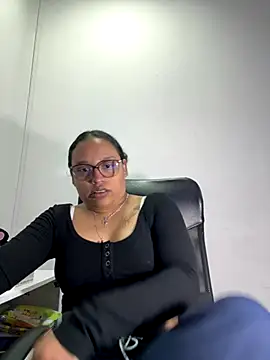 angela angels  online show from 10-09-25, 02:34