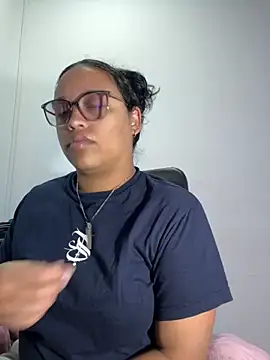 angela angels  online show from 11-10-25, 02:38