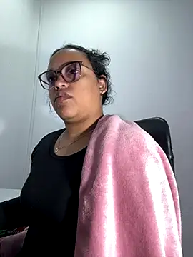 angela angels  online show from 11-12-25, 04:05