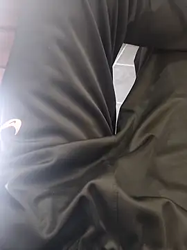 Juliano69xv online show from 12-04-25, 07:02