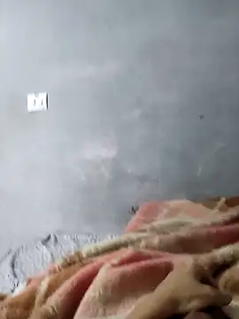 Snapshot of Juliano69xv chatting on 10-30-25, 01:20 Juliano69xv online show from 10-30-25, 01:20