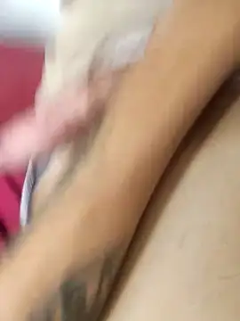 Snapshot of Juliano69xv chatting on 03-08-25, 03:24 Juliano69xv online show from 03-08-25, 03:24