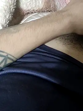 Snapshot of Juliano69xv chatting on 10-04-25, 01:23 Juliano69xv online show from 10-04-25, 01:23