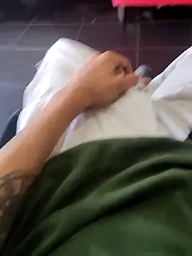 Snapshot of Juliano69xv chatting on 09-08-25, 05:56 Juliano69xv online show from 09-08-25, 05:56