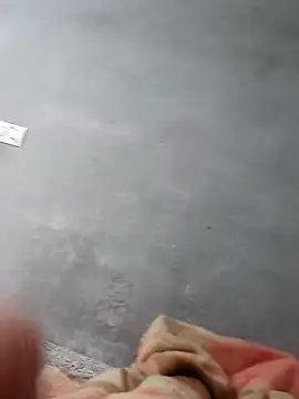 Snapshot of Juliano69xv chatting on 09-25-25, 12:44 Juliano69xv online show from 09-25-25, 12:44