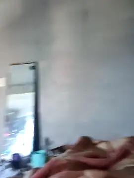 Snapshot of Juliano69xv chatting on 11-01-25, 01:05 Juliano69xv online show from 11-01-25, 01:05