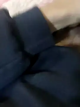 Snapshot of Juliano69xv chatting on 10-23-25, 12:26 Juliano69xv online show from 10-23-25, 12:26