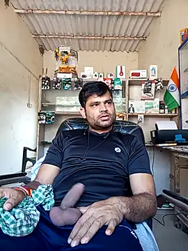 Priynkarani online show from 11-22-25, 05:06