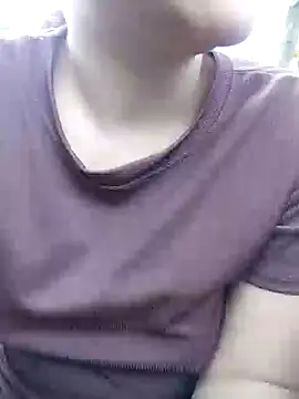 Snapshot of Betty20zx chatting on 02-26-25, 01:46 Betty20zx online show from 02-26-25, 01:46