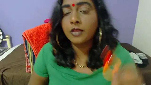 Snapshot of INDIANSIN2 chatting on 05-31-26, 06:09 INDIANSIN2 online show from 05-31-26, 06:09