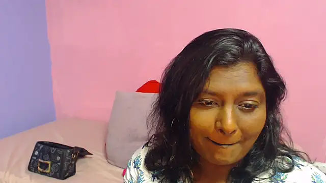 Snapshot of INDIANSIN2 chatting on 06-07-26, 03:28 INDIANSIN2 online show from 06-07-26, 03:28
