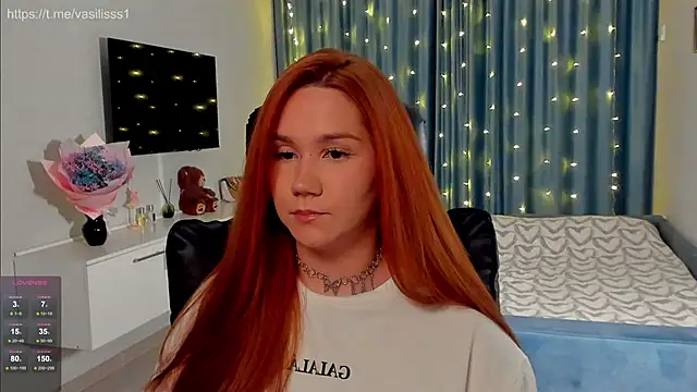 Snapshot of VasilisaHaas chatting on 10-22-25, 09:24 VasilisaHaas online show from 10-22-25, 09:24